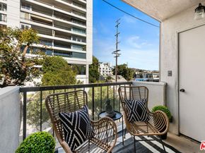 8530 Holloway Drive 305, West Hollywood CA 90069