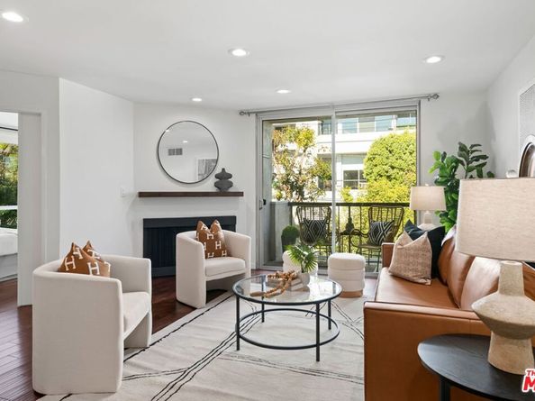 8530 Holloway Drive 305, West Hollywood CA 90069