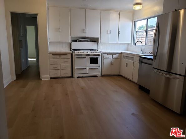 2439 Louella Avenue, Venice CA 90291