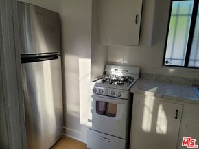 2439 Louella Avenue, Venice CA 90291