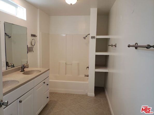 2439 Louella Avenue, Venice CA 90291