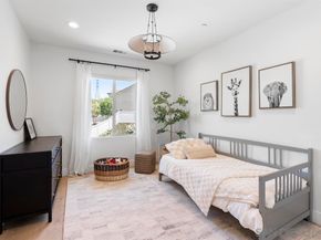 2984 Hayloft Pl, Escondido CA 92029