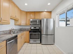 4875 Cole St 69, San Diego CA 92117
