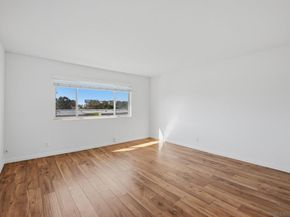 4875 Cole St 69, San Diego CA 92117