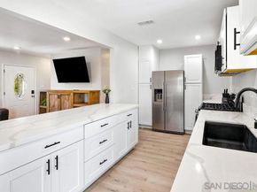 520 Grant Street, Oceanside CA 92054