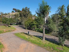 1780 Grove Rd, El Cajon CA 92020