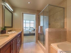 700 W E St 3504, San Diego CA 92101