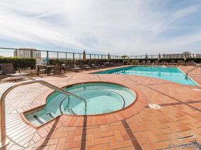 700 W E St 3504, San Diego CA 92101