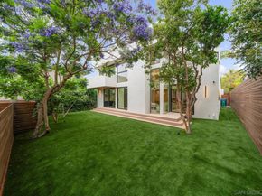 7376 Fay Ave, La Jolla CA 92037