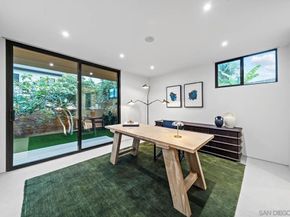 7376 Fay Ave, La Jolla CA 92037