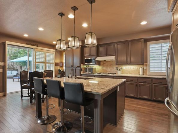 3693 Strata Dr, Carlsbad CA 92010