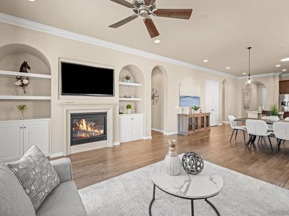 7114 Sitio Destino, Carlsbad CA 92009