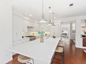 5123 Renaissance Ave C, San Diego CA 92122