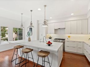 5123 Renaissance Ave C, San Diego CA 92122