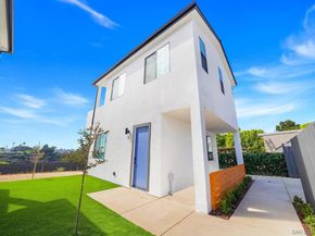 2868 70 Preece St, San Diego CA 92111