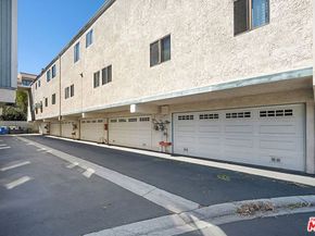 8172 Manitoba Street 4, Playa Del Rey CA 90293