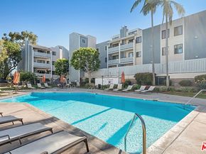 8172 Manitoba Street 4, Playa Del Rey CA 90293