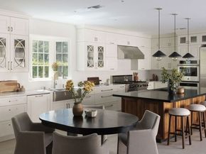 632 S Arden Boulevard, Los Angeles CA 90005