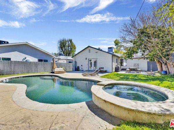 15513 Cohasset Street, Van Nuys CA 91406