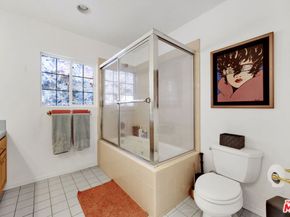 15513 Cohasset Street, Van Nuys CA 91406