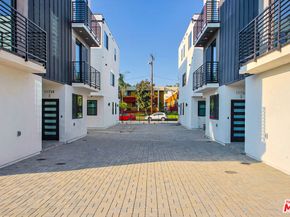 11730 Gilmore Street, North Hollywood CA 91606