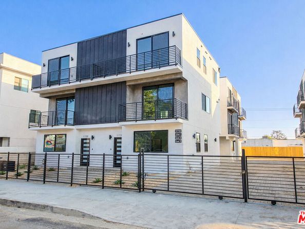 11730 Gilmore Street, North Hollywood CA 91606