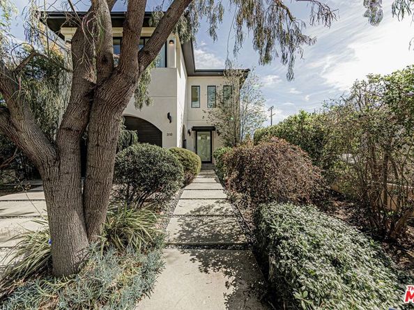 310 N Lucerne Boulevard, Los Angeles CA 90004