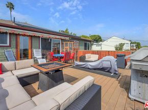 2030 Marine Street, Santa Monica CA 90405
