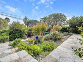 2030 Marine Street, Santa Monica CA 90405