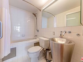 600 W 9th Street 516, Los Angeles CA 90015