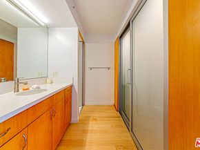 600 W 9th Street 516, Los Angeles CA 90015