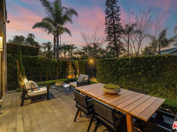 752 Palms Boulevard, Venice CA 90291