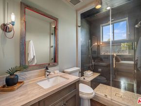 752 Palms Boulevard, Venice CA 90291