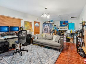 1158 N Kenmore Avenue, Los Angeles CA 90029