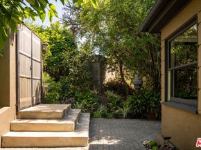 2403 Lanterman Terrace, Los Angeles CA 90039