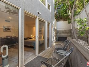 2807 3rd Street 6, Santa Monica CA 90405