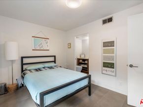 2807 3rd Street 6, Santa Monica CA 90405