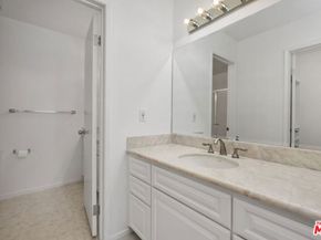 1211 Raintree Circle, Culver City CA 90230
