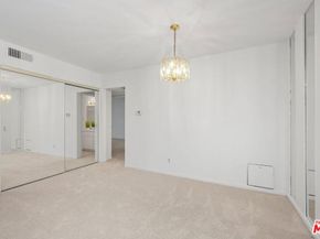 1211 Raintree Circle, Culver City CA 90230