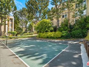 1211 Raintree Circle, Culver City CA 90230