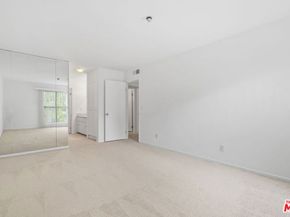 1211 Raintree Circle, Culver City CA 90230