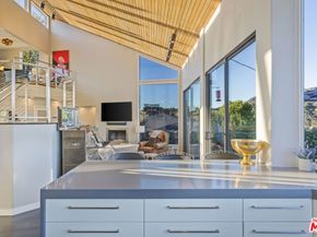 5682 Spreading Oak Drive, Los Angeles CA 90068