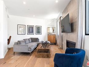 11900 Washington Place, Los Angeles CA 90066