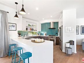 11900 Washington Place, Los Angeles CA 90066