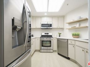 861 S Windsor Boulevard 103, Los Angeles CA 90005