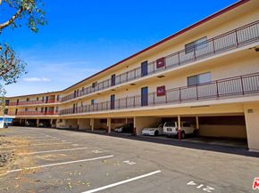 3320 Redondo Beach Boulevard, Torrance CA 90504