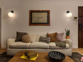 1481 Navarro Avenue, Pasadena CA 91103