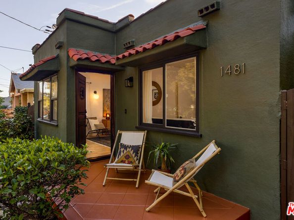 1481 Navarro Avenue, Pasadena CA 91103