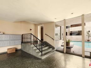 358 S Gramercy Place 306, Los Angeles CA 90020