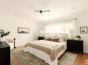 358 S Gramercy Place 306, Los Angeles CA 90020